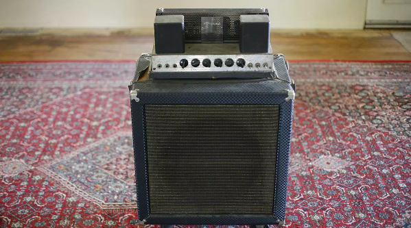 Почему Ampeg B-15 Portaflex считается классикой?