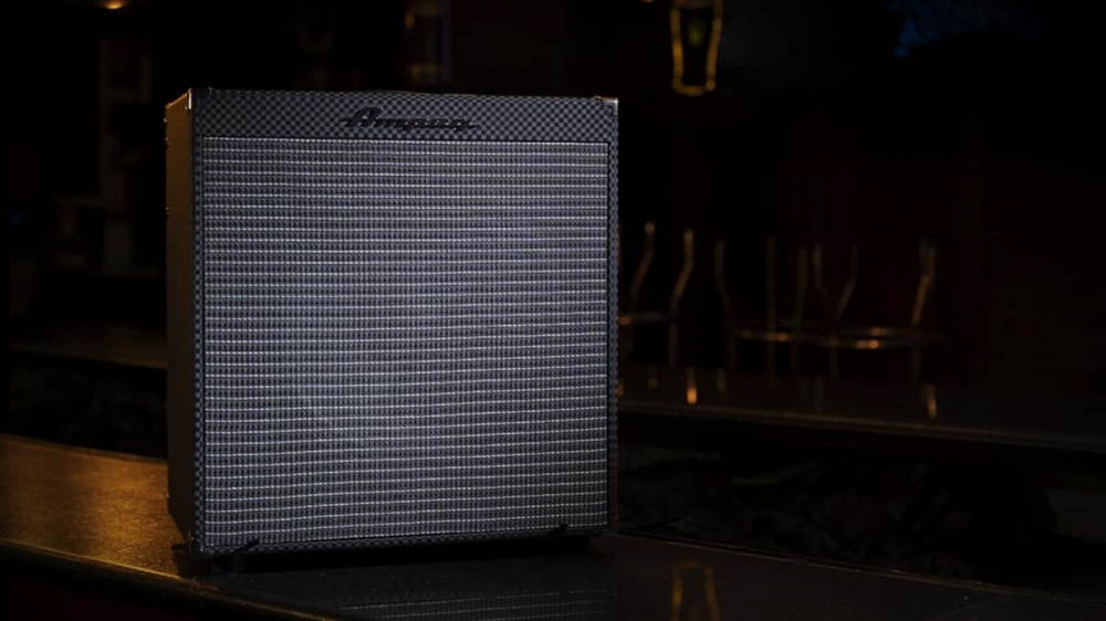 Ampeg RB–115: обзор от Premier Guitar