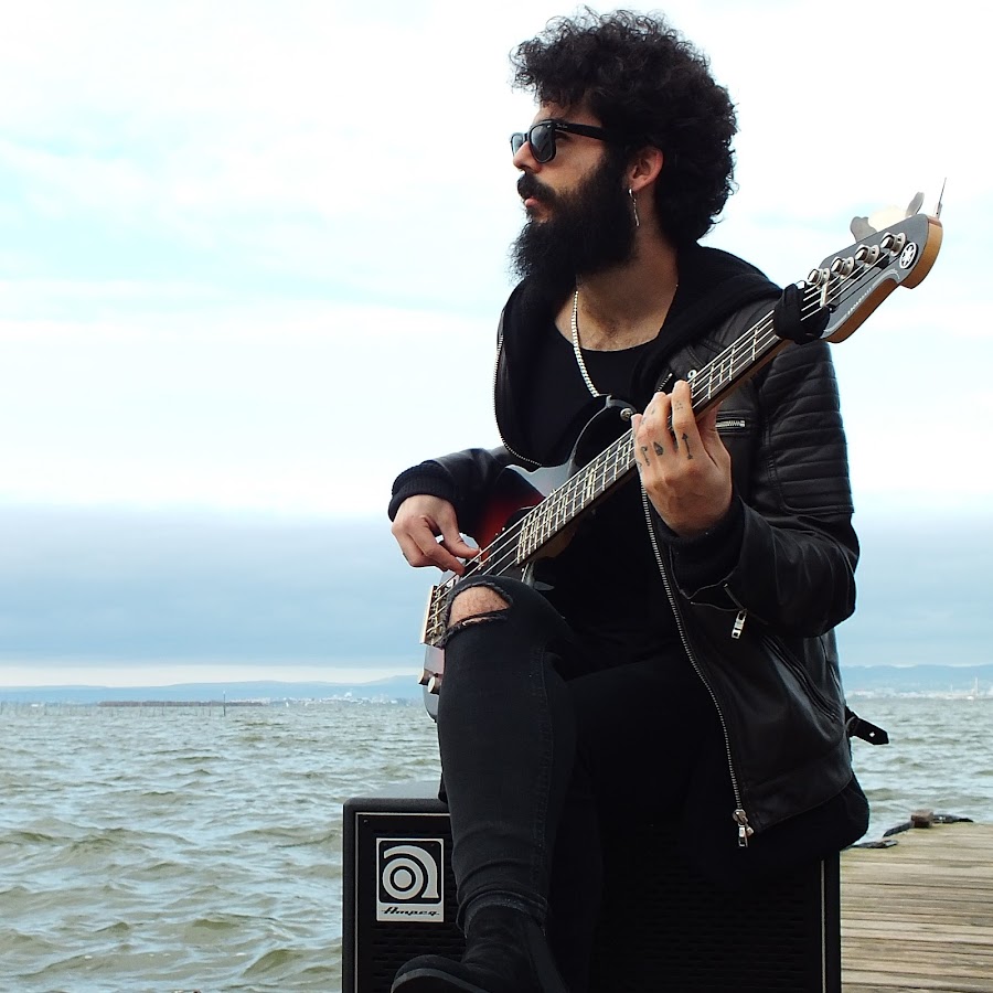 Винсен Гарсия - артист Ampeg